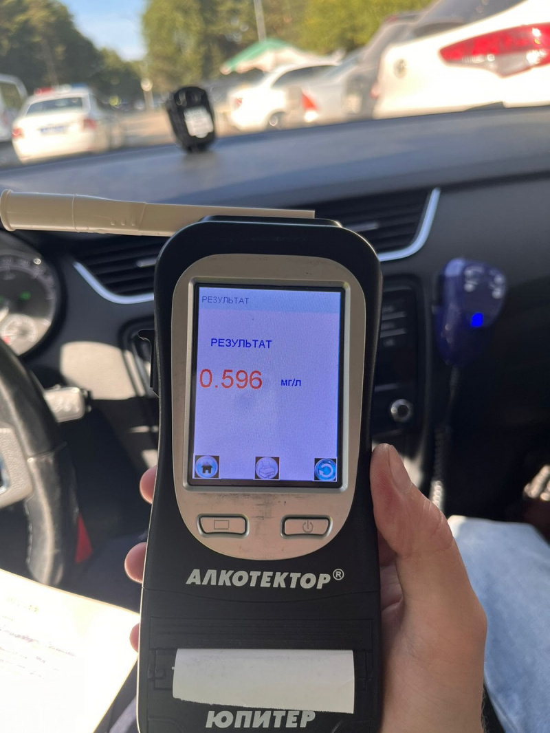    Лишенный прав житель Петрозаводска напился пива и повез семью на пляжГАИ Петрозаводска