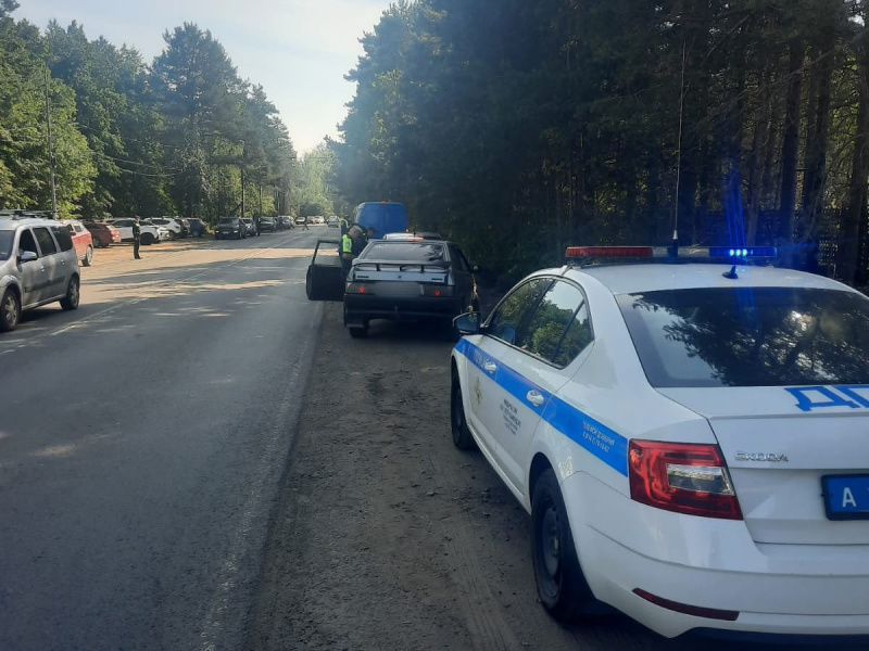    Лишенный прав житель Петрозаводска напился пива и повез семью на пляжГАИ Петрозаводска