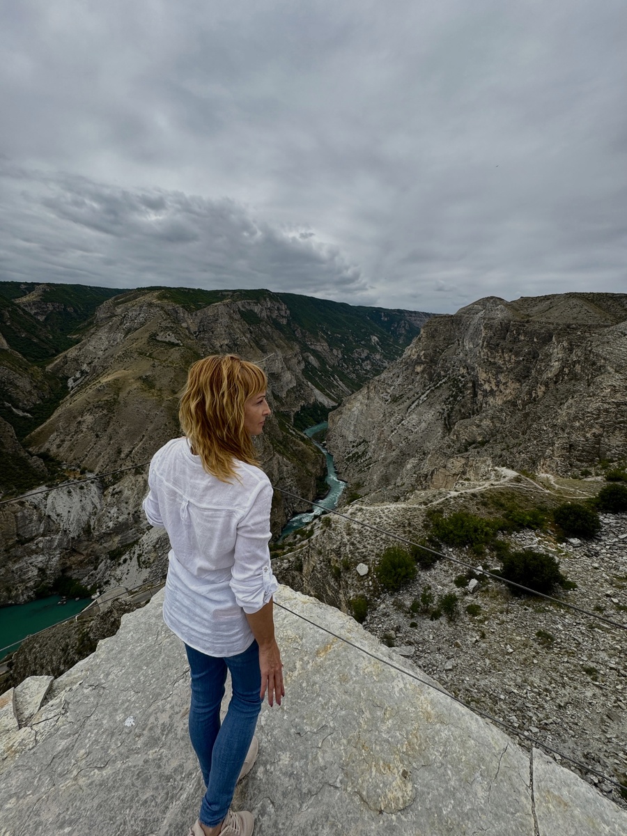 Сулакский каньон. Вид со смотровой площадки. Фото автора.