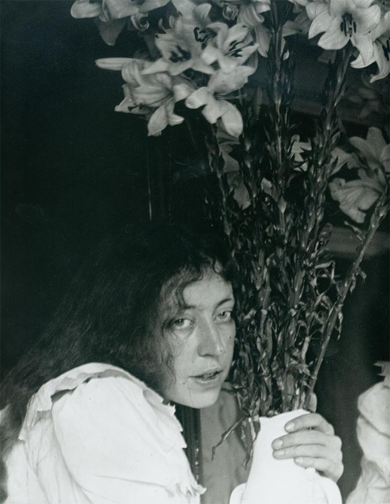 Мария Якунчикова, фото сделано ее мужем, Львом Вебером