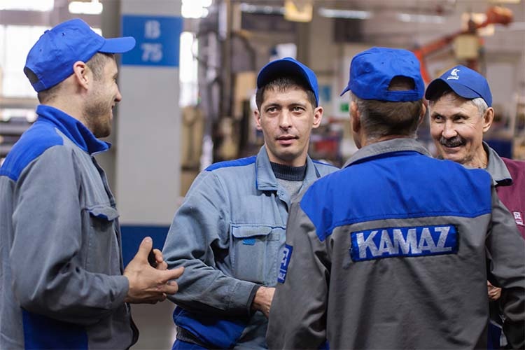    В целом информацию о четырехдневке заводчане приняли спокойно.   
Фото: «БИЗНЕС Online»