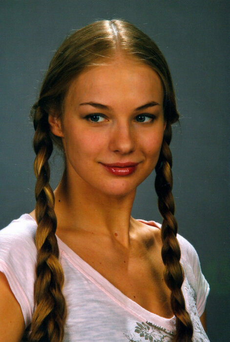 Елена Аросьева родилась в закрытом советском городе.