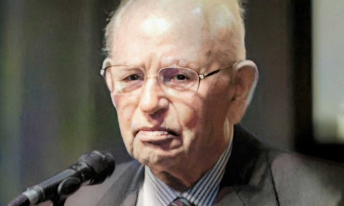 Теодор Ойзерман.