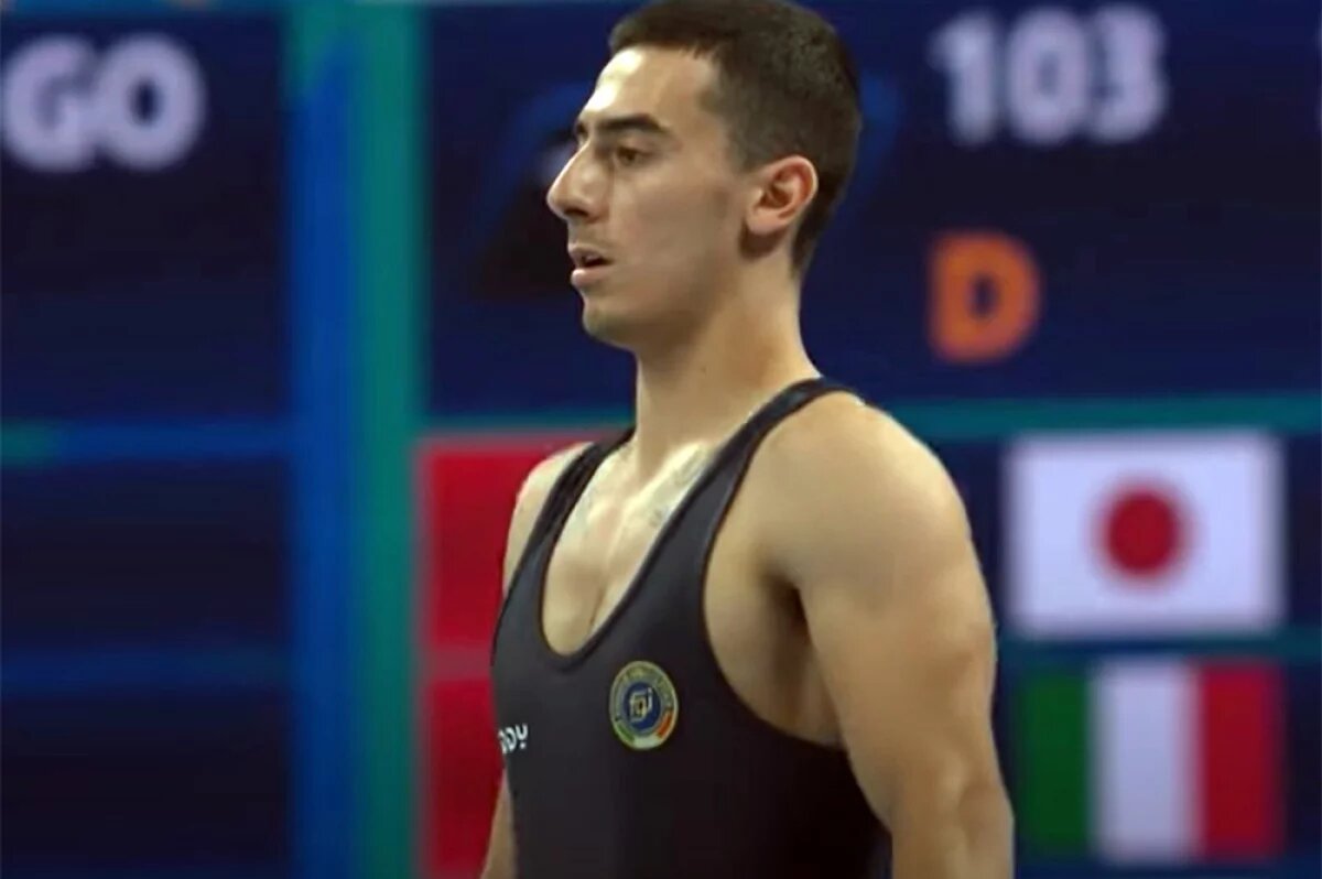    Гимнаст Лоренцо Боничелли.