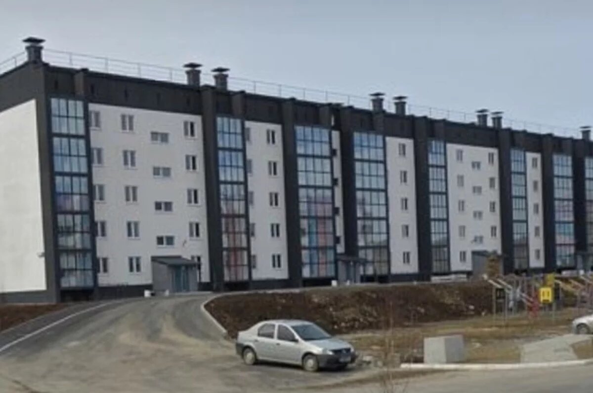    Тот самый дом, где Тарасу уже выделена квартира.