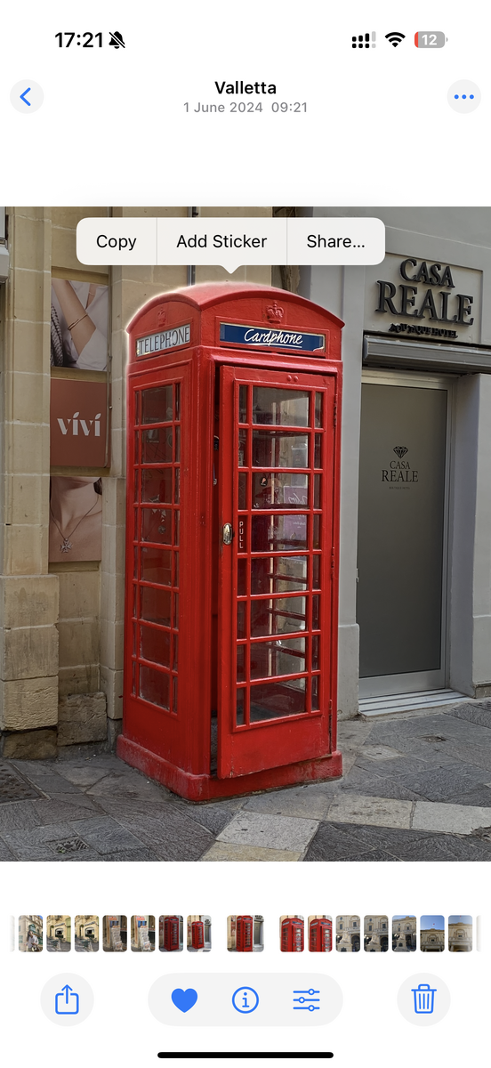 Так выглядит выделение объекта с фото на айфоне