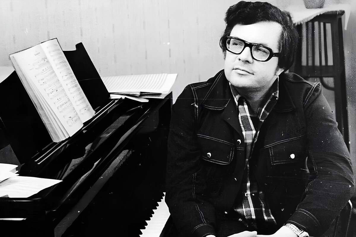 Андрей Петров