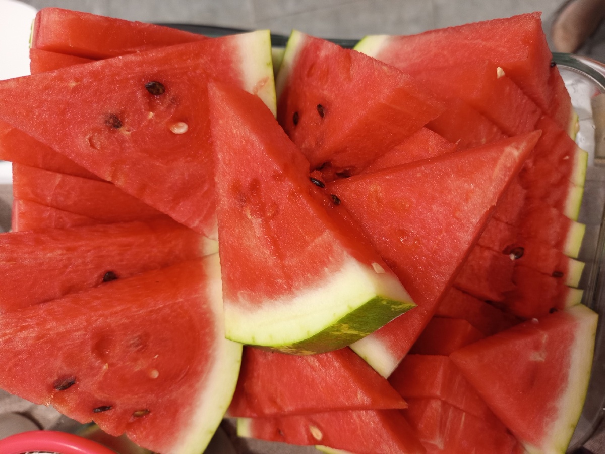    Знакомый фермер рассказал, как выбрать самый вкусный арбуз - домашних за уши не оттащишь