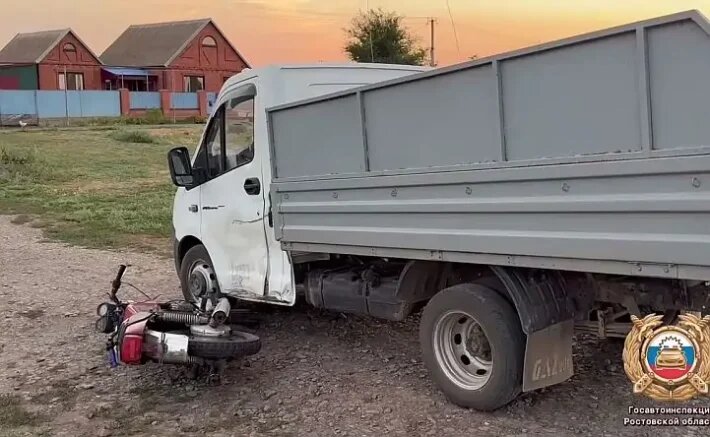    ДТП в хуторе Красный Октябрь. Фото: Госавтоинспекция Ростовской области