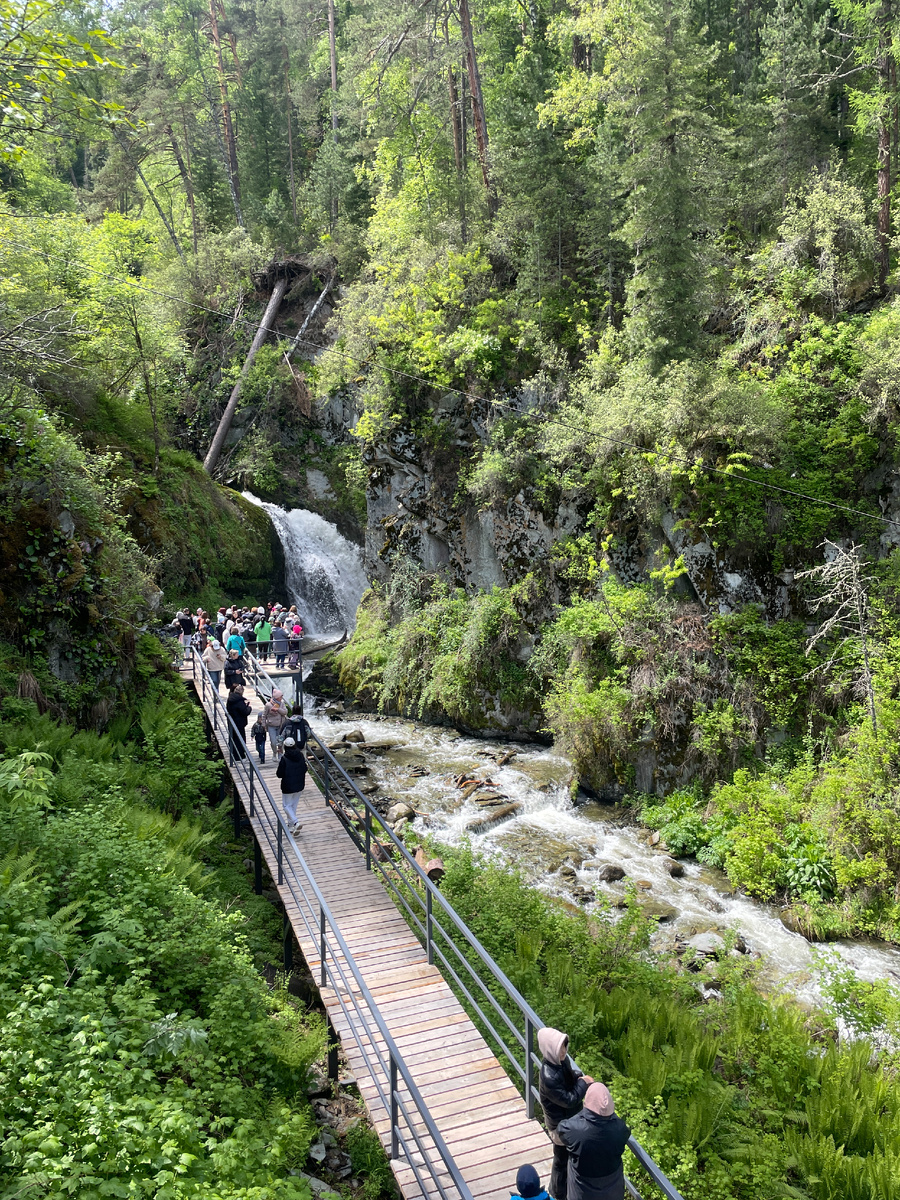 Дорога к водопаду Чедор