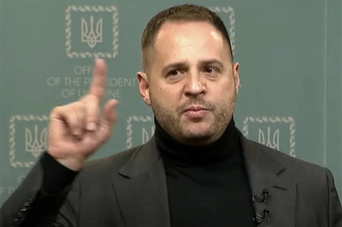    FT: Ермак стал символом зарождающегося авторитаризма на Украине