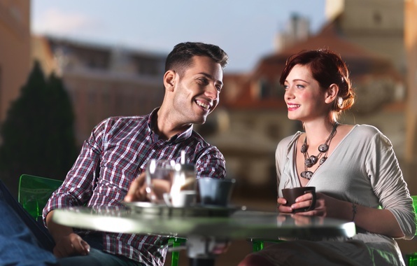 ему тоже не хотелось расставаться с ней