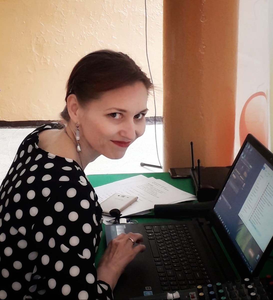 Не коллега. Просто каритнка для иллюстрации