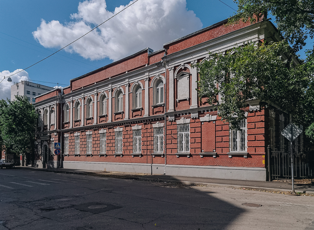 © Wikipedia / Retired electrician