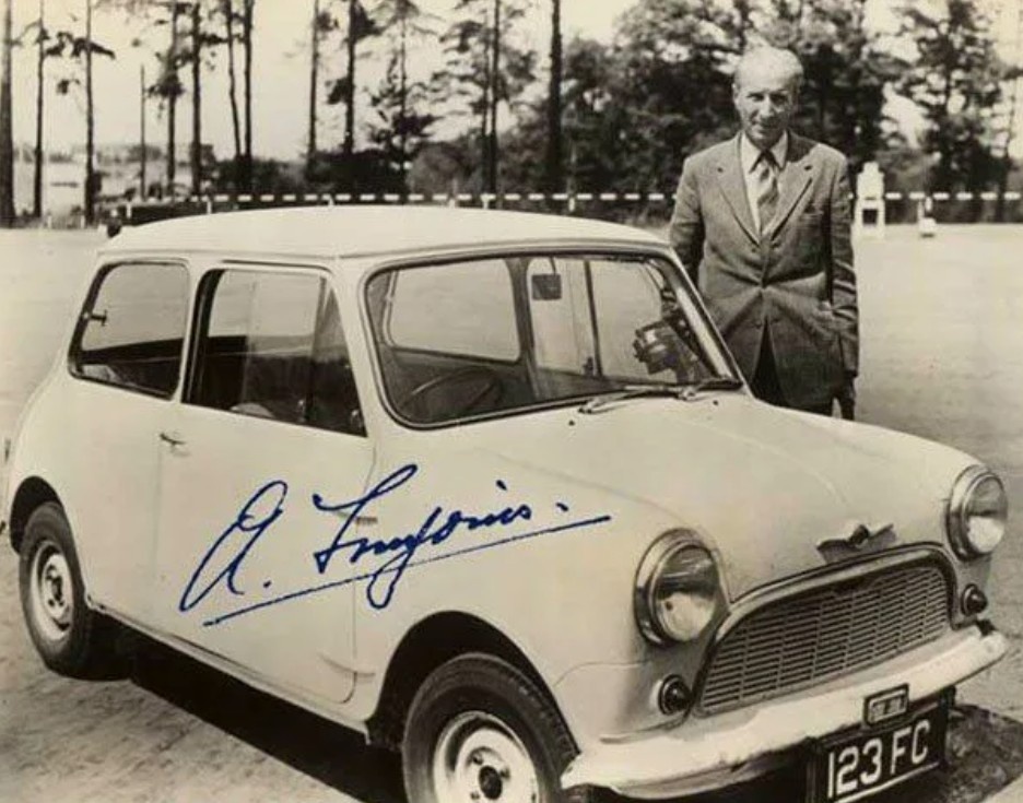 Алекс Иссигонис