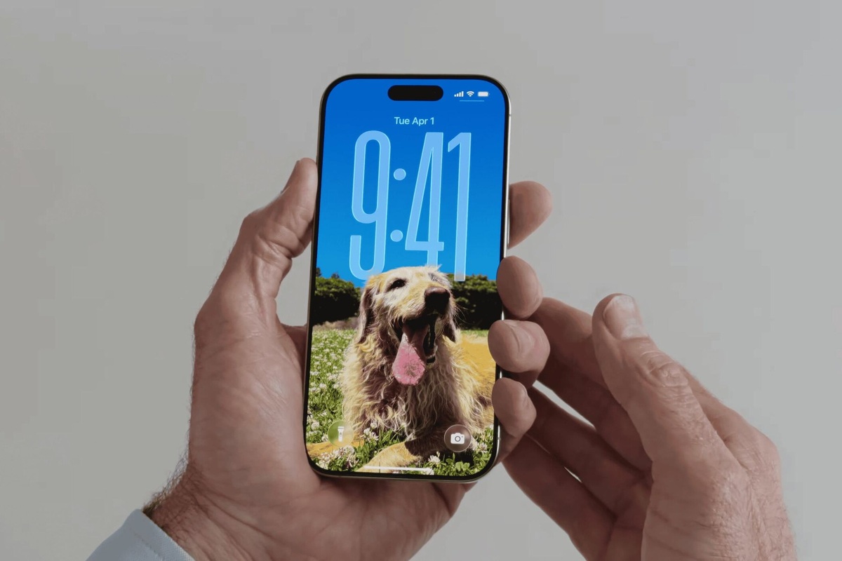     Публичная бета-версия iOS 26: что нового на экране блокировки iPhone