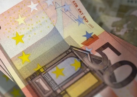    ЕС урежет следующую выплату Украине в рамках Ukraine Facility из-за ситуации с НАБУ