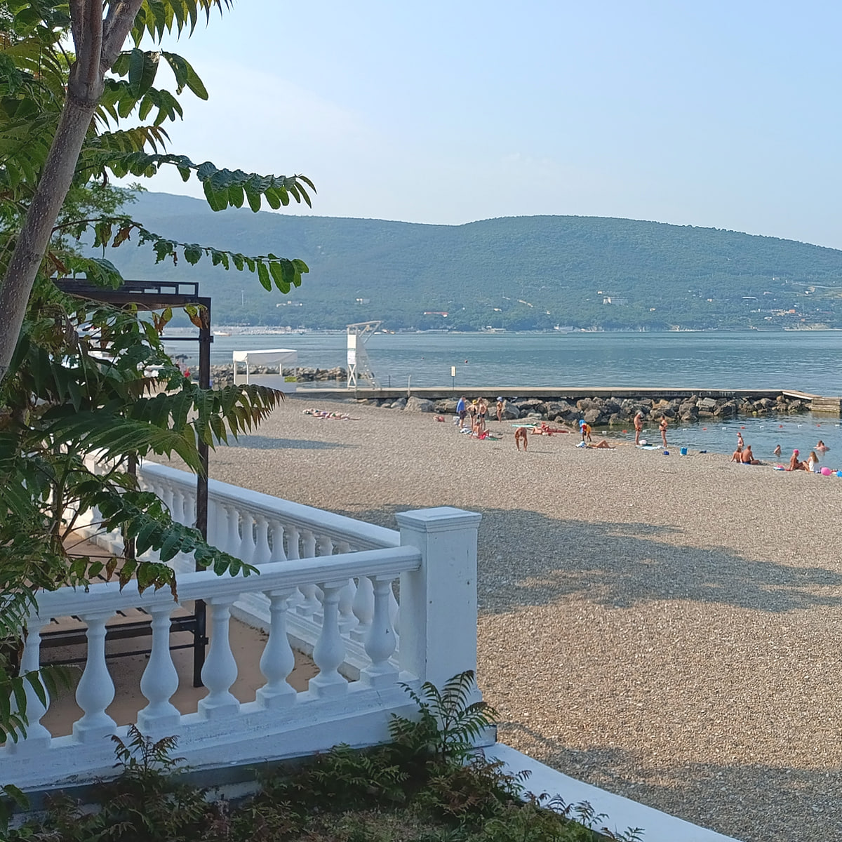 Пляж Черноморской Здравницы Кабардинка в 2025 году