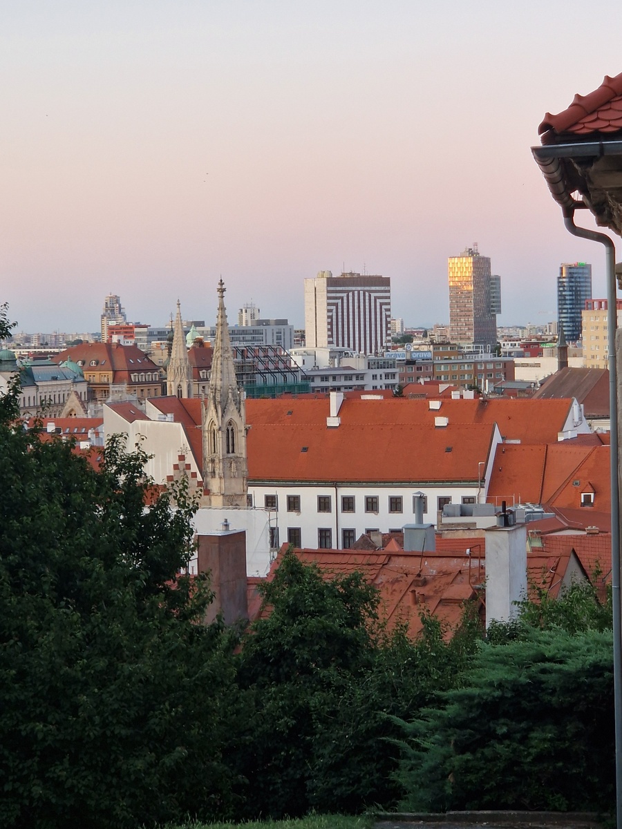 Братислава