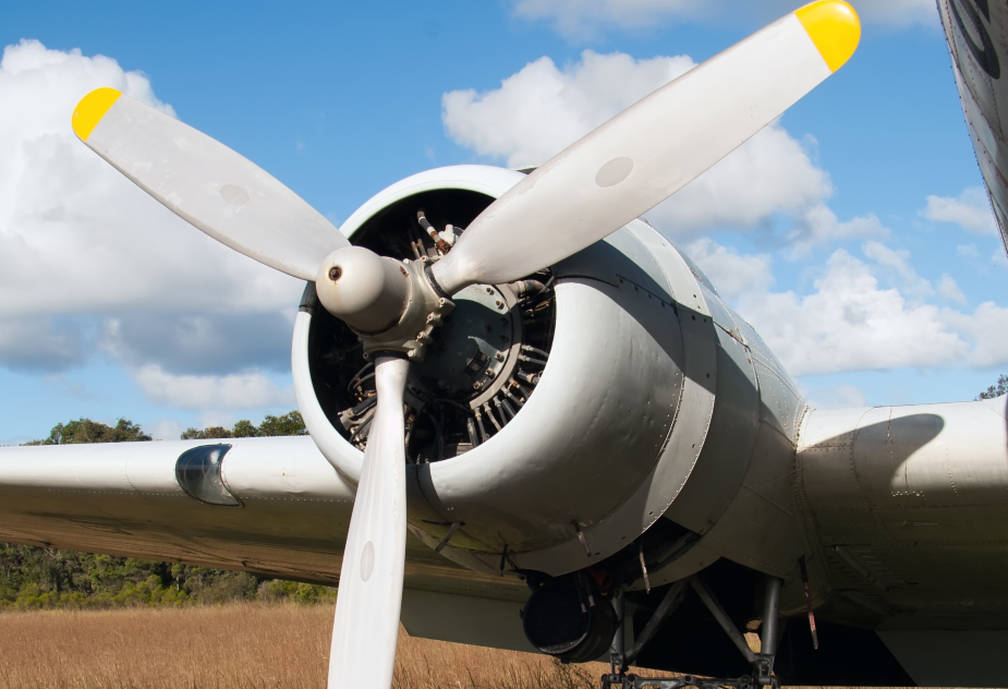 Двигатель винтового самолёта