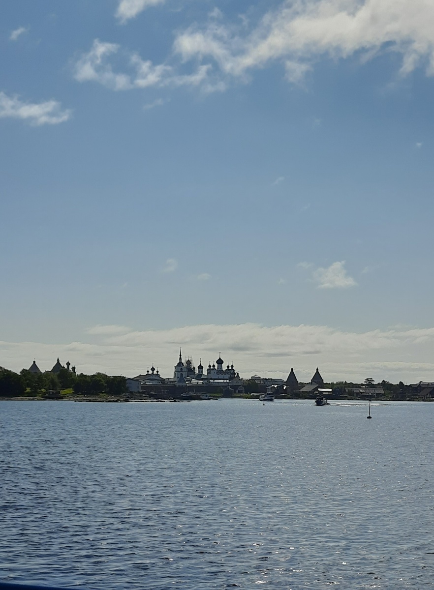 А вот и монастырь 