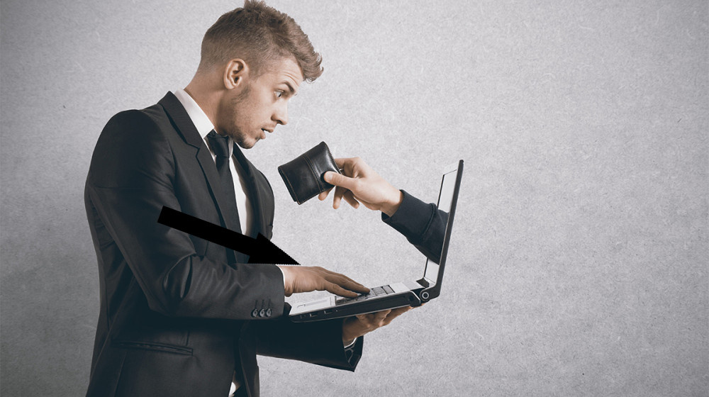    Как мошенники выманивают миллионы под видом страховых выплат