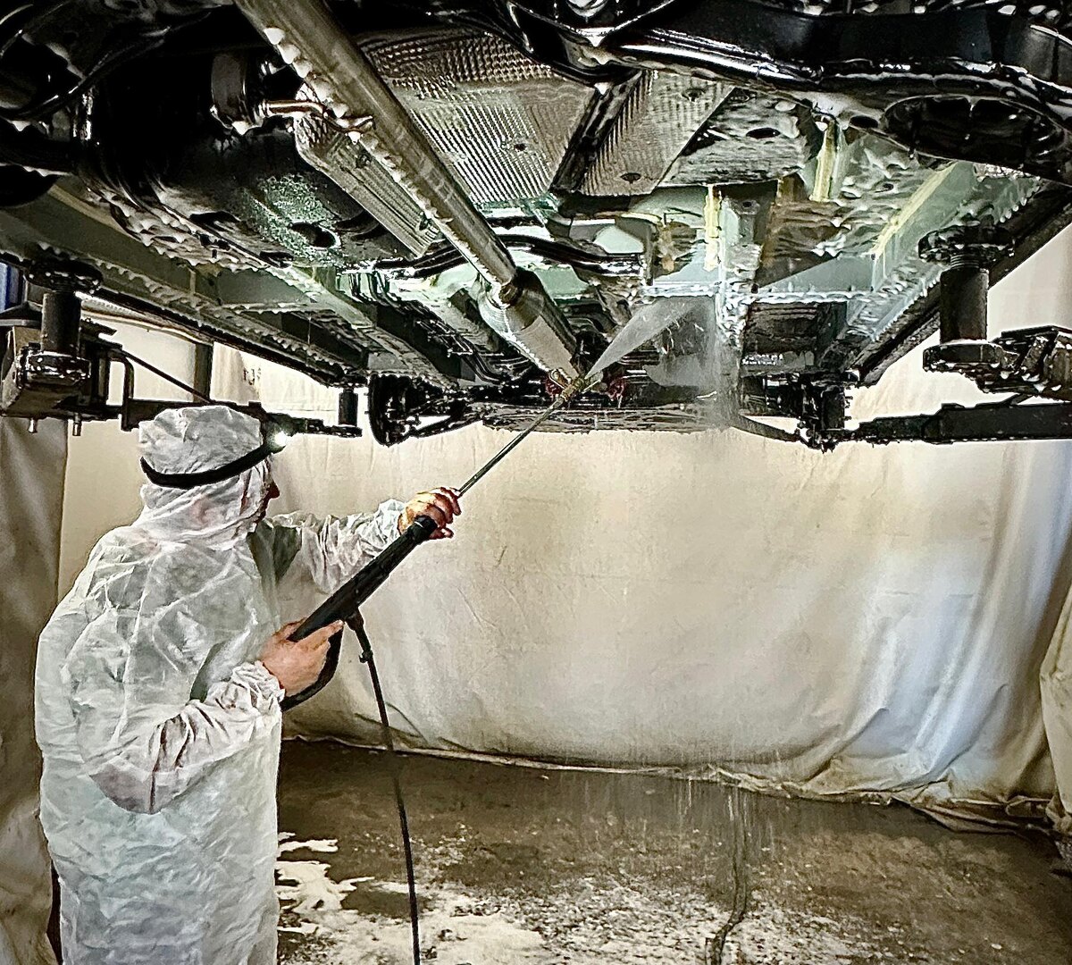 Качественная очистка — залог долговечности антикора.