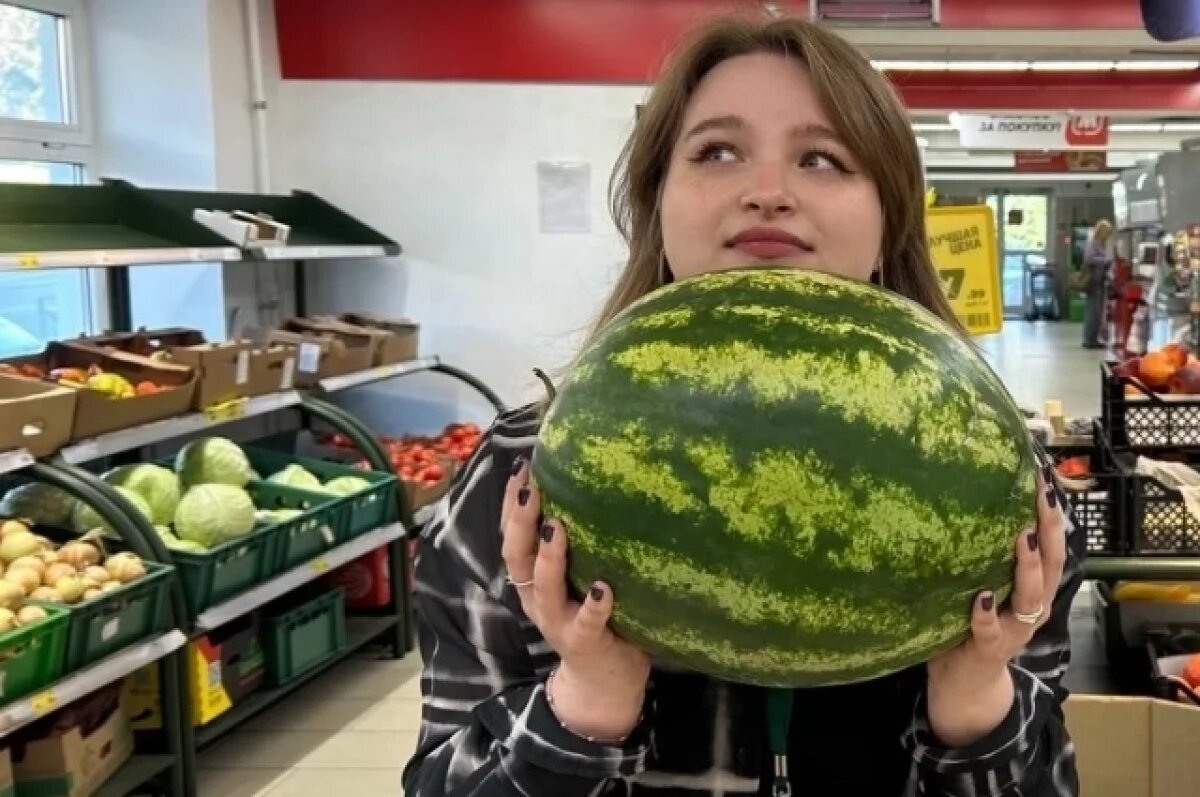    Роспотребнадзор Челябинской области рассказал, как выбирать арбузы и дыни