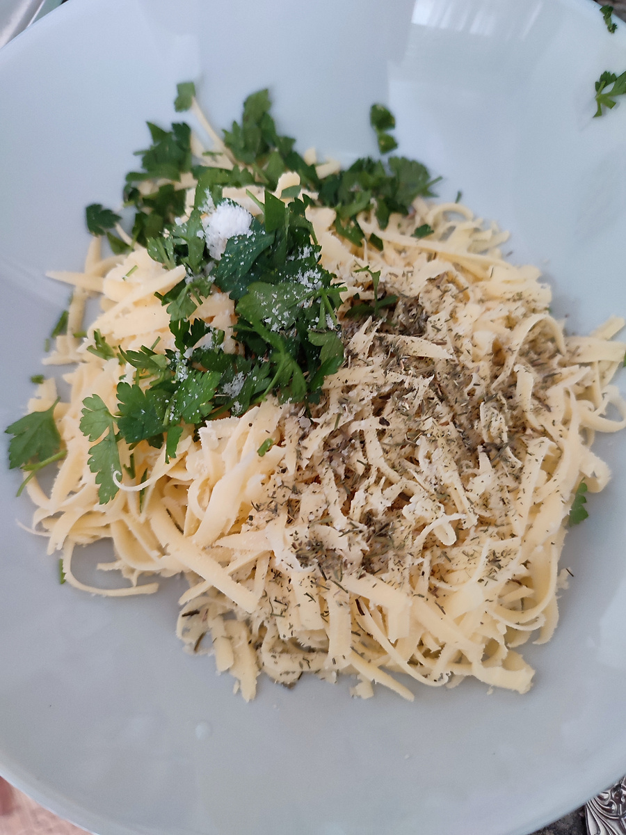 Соль, перец добавляем по вкусу