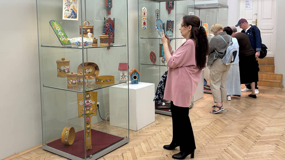 Выставка народных промыслов «Горнозаводские умельцы».📷Фото: Полина Бабинцева