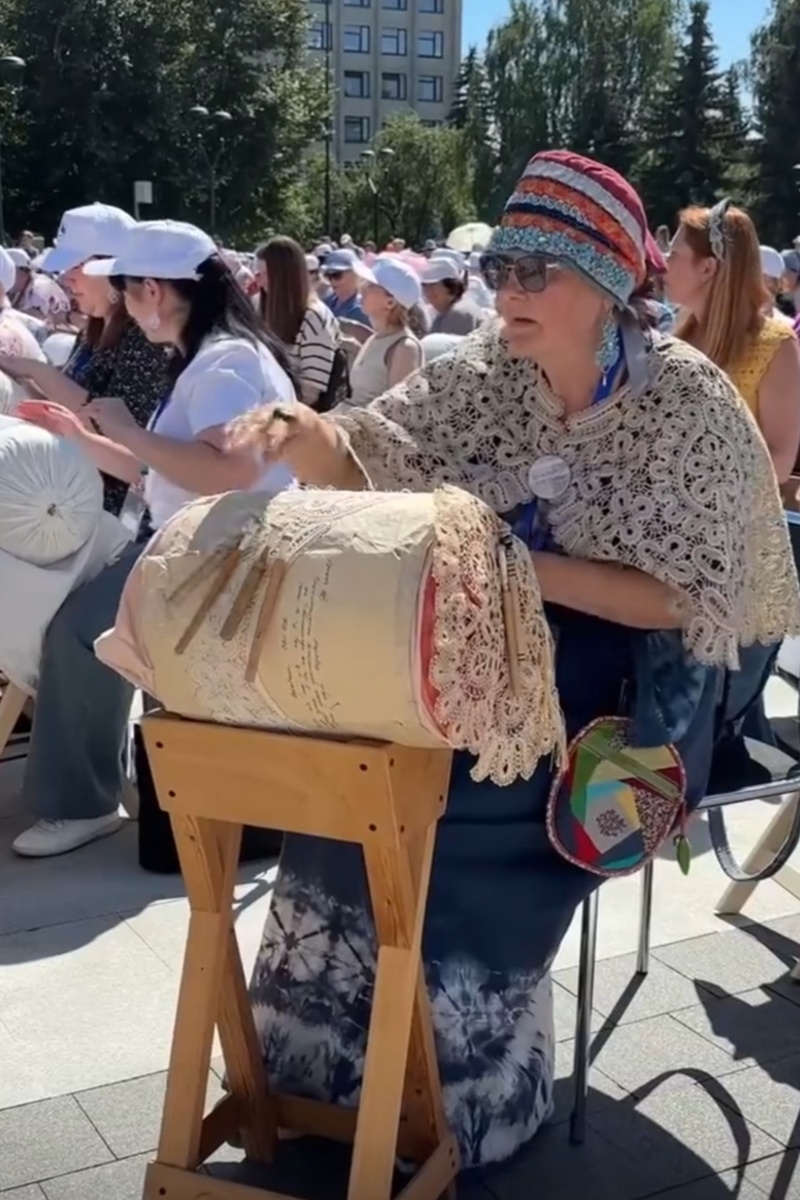 скрин видео со странички https://vk.com/vitalace