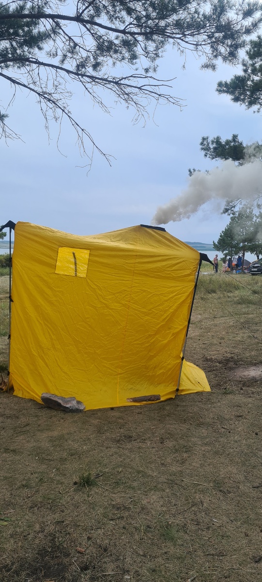 Даже такая туристическая баня может снять напряжение 