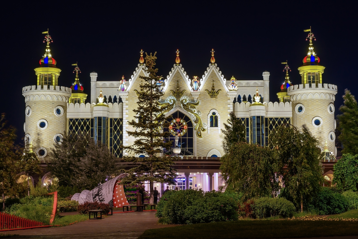Листай галерею
