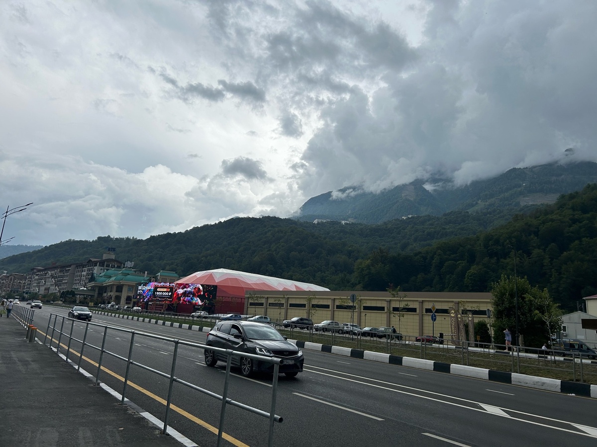    Вот как в Абхазии пытаются обмануть русских туристов - не верил, пока сам не попался