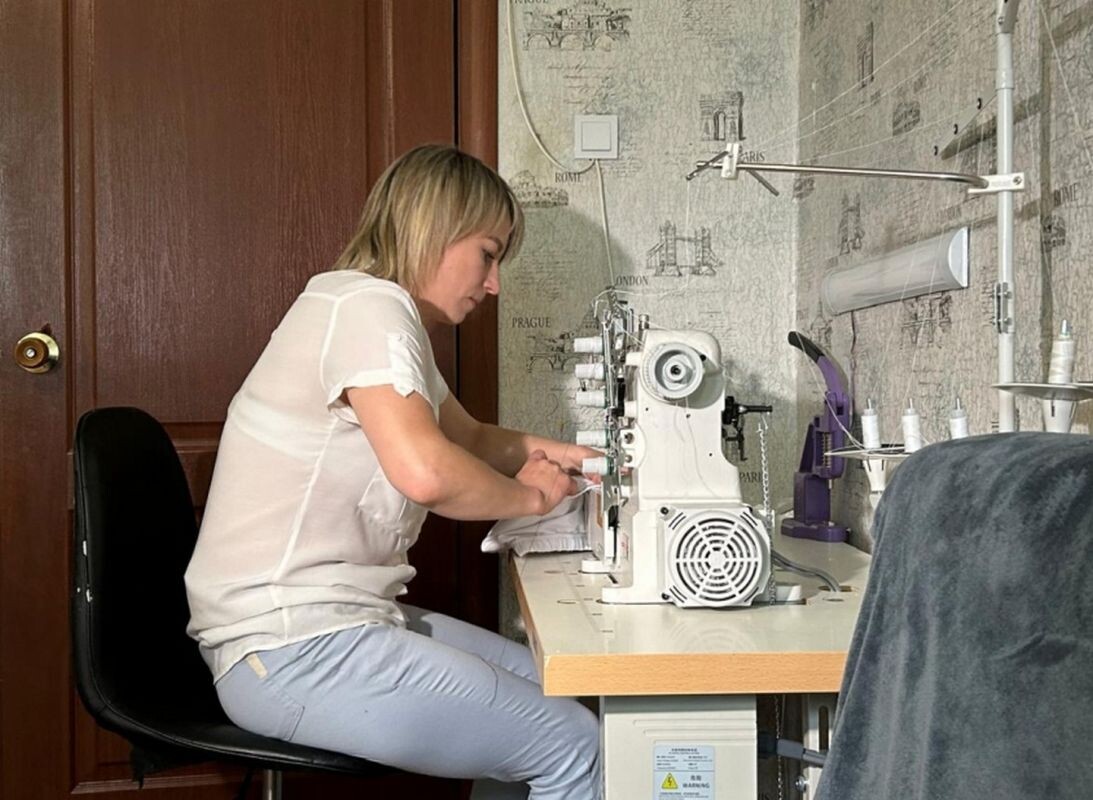    Можно открыть и швейную мастерскую на дому. Фото: khabkrai.ru