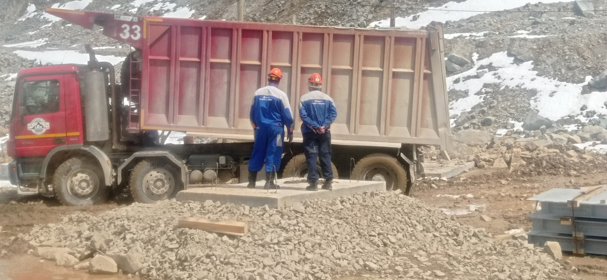 Совет директоров наблюдает за работой простого смертного!