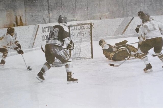    Одна из игр «Молота». Фото: Из личного архива/ Владимир Кузнецов