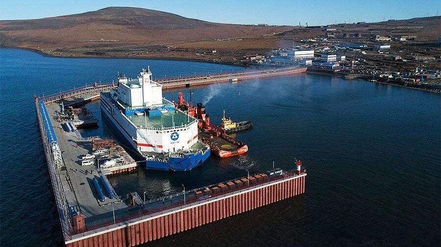 Певек. ПАТЭС Академик Ломоносов