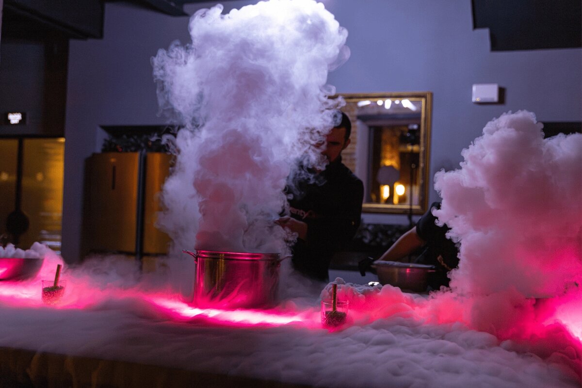 Оригинальные идеи для гендер пати с азотным шоу 