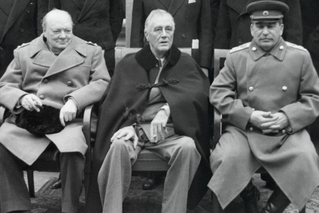 Черчилль, Рузвельт, Сталин на Ялтинской конференции. 9 февраля 1945 г.