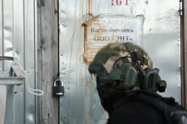    Фото: Пресс-служба ГУ МВД России по Петербургу и Ленобласти/ скриншот видео