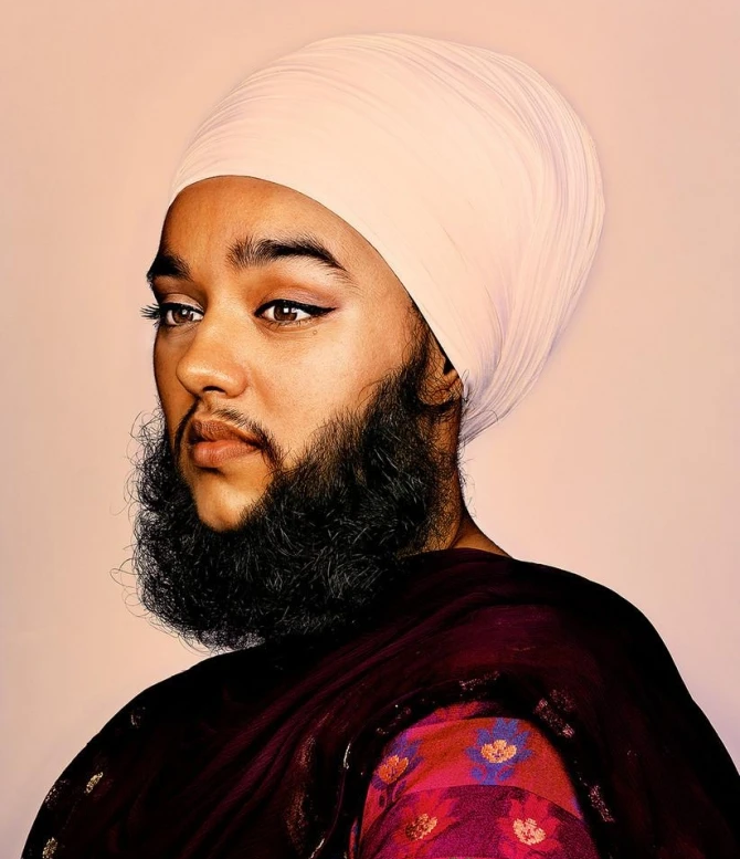 26-летняя бородатая женщина Харнаам Каур из Индии. Фото с сайта https://baku.ws/