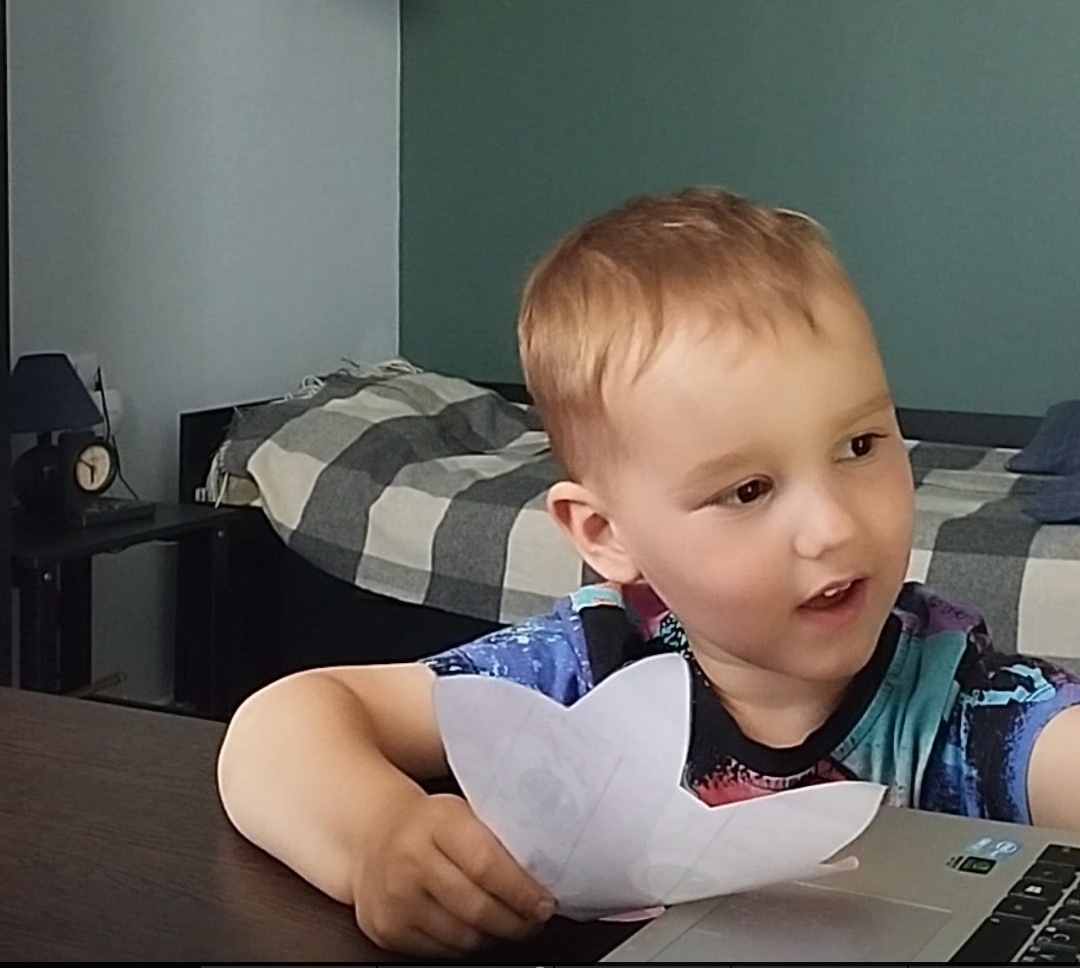 Павлик и его лисёнок Ай-яй-яй 