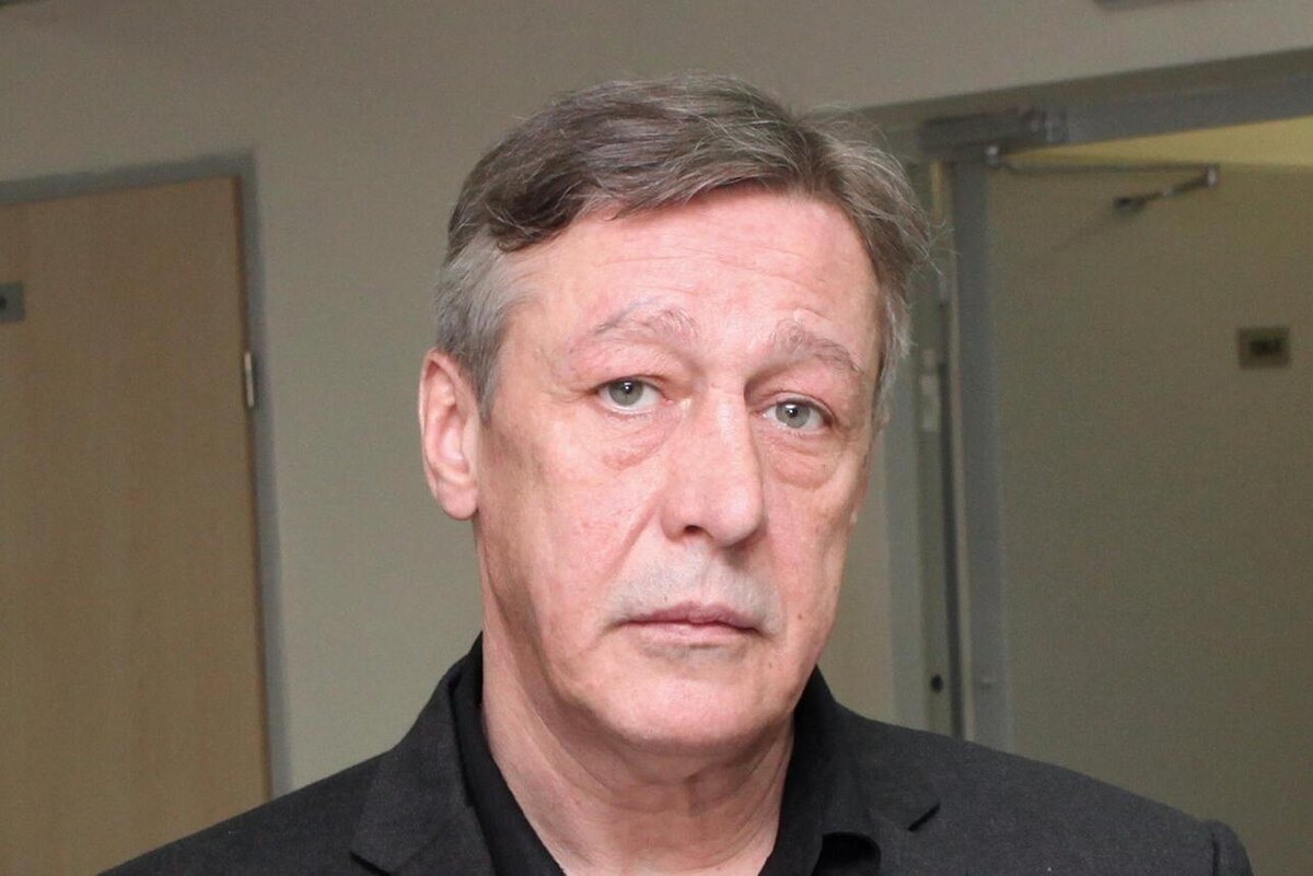    Михаил Ефремов. LEGION-MEDIA