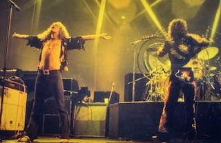 Led Zeppelin на сцене в Earl’s Court