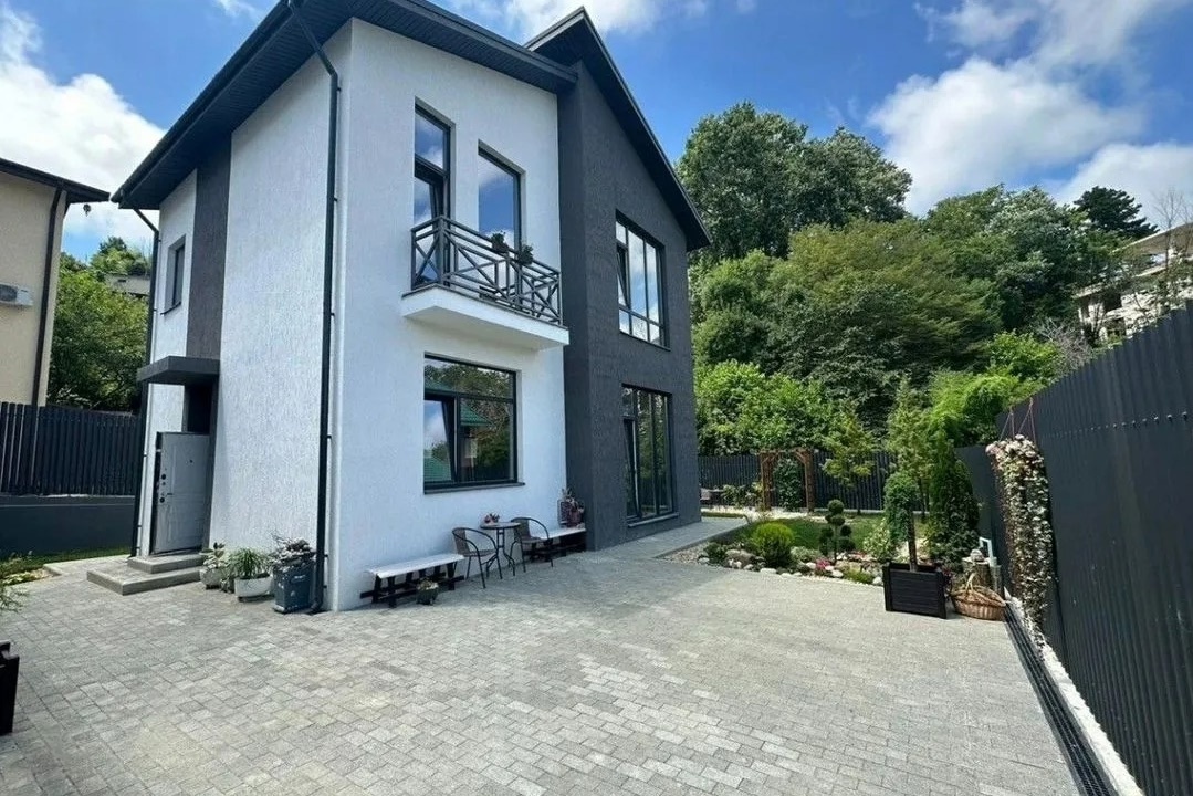 Загородные дома, построенные компанией "Построй Сочи"