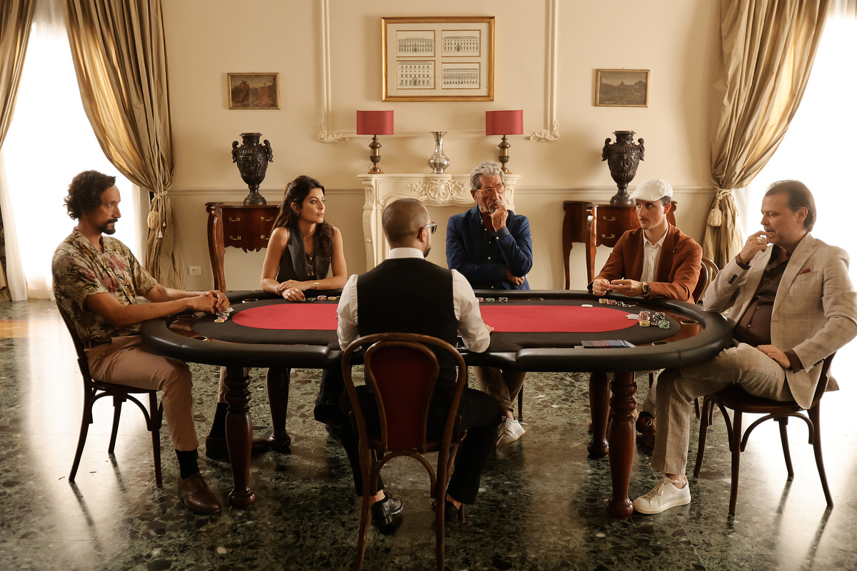 сериал "Двойная игра"