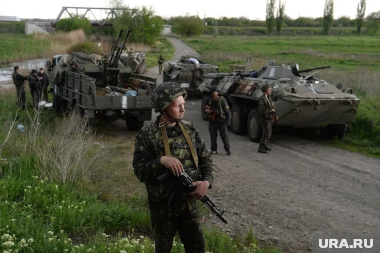 ВС РФ наступают по всей линии фронта
Фото: Карина Ванеш © URA.RU