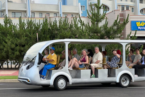 Туристы в Вонсане, КНДР / Из личного архива Елены