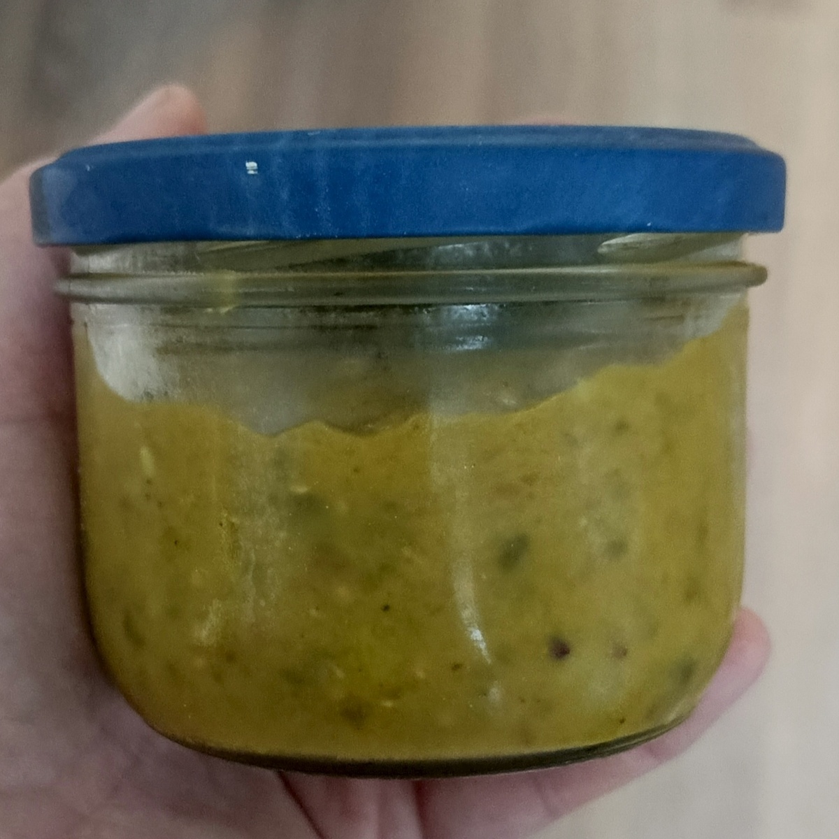 Маленькая баночка на разовый перекус с ржаным хлебом 🤤